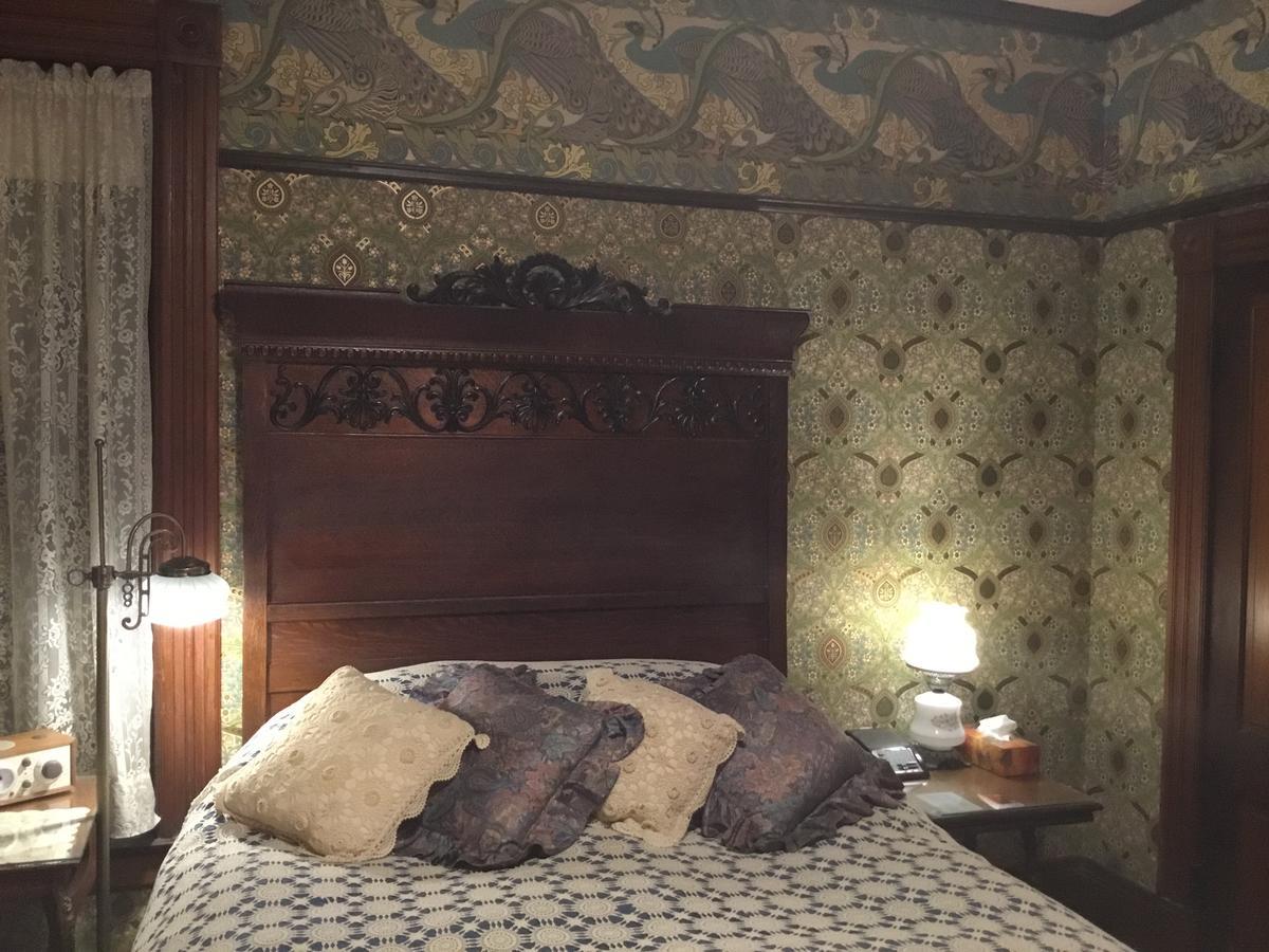 Allen House Inn Амхерст Экстерьер фото
